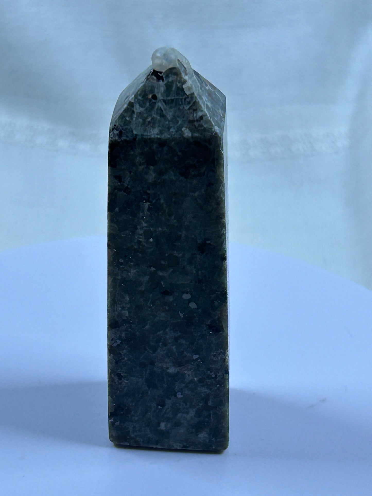 (#652) - Yooperlite Tower - New