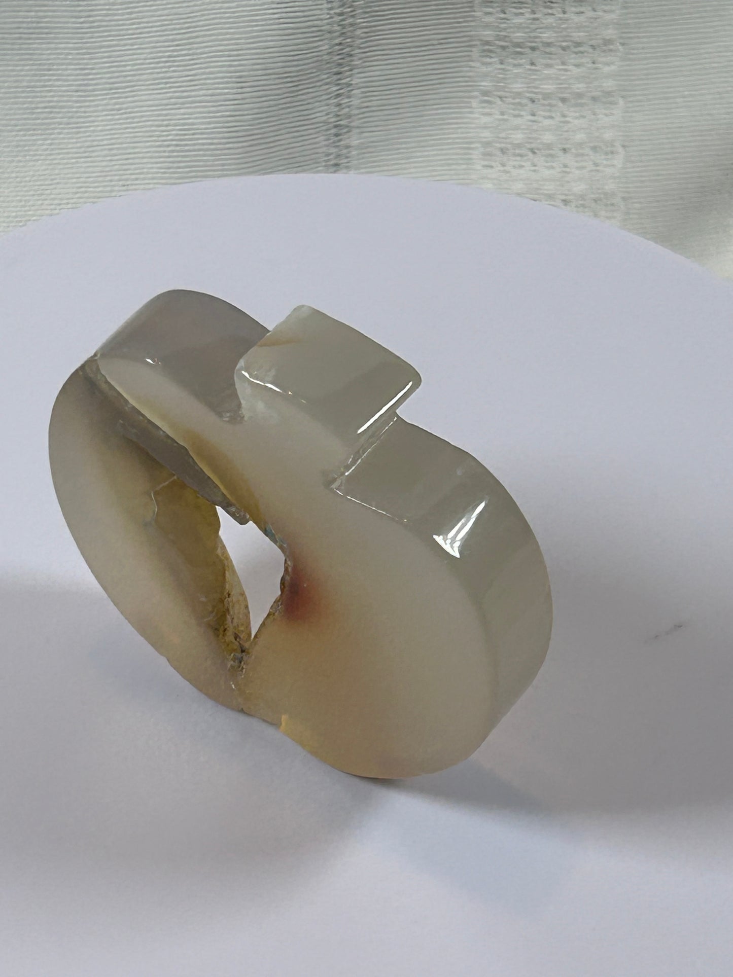 AGATE APPLE CARVING - NEW