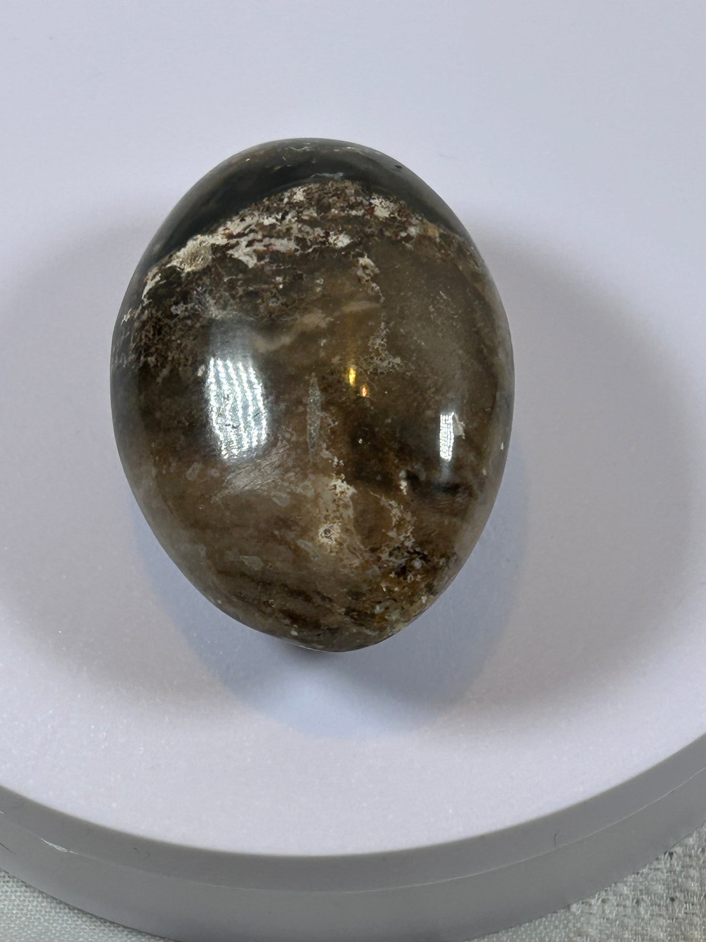 (#29) - SMOKY QUARTZ PALM STONE - NEW