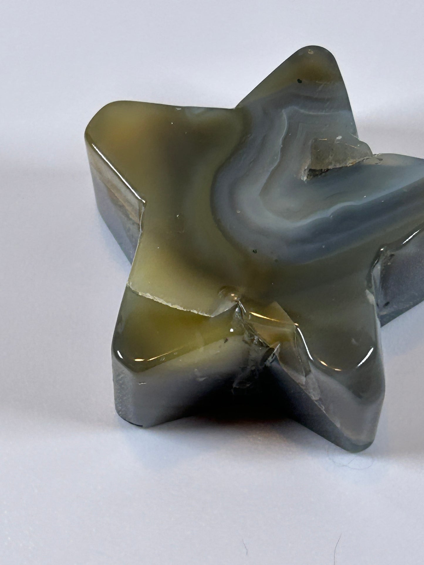 (#4) - AGATE GRAY STAR CARVING - NEW