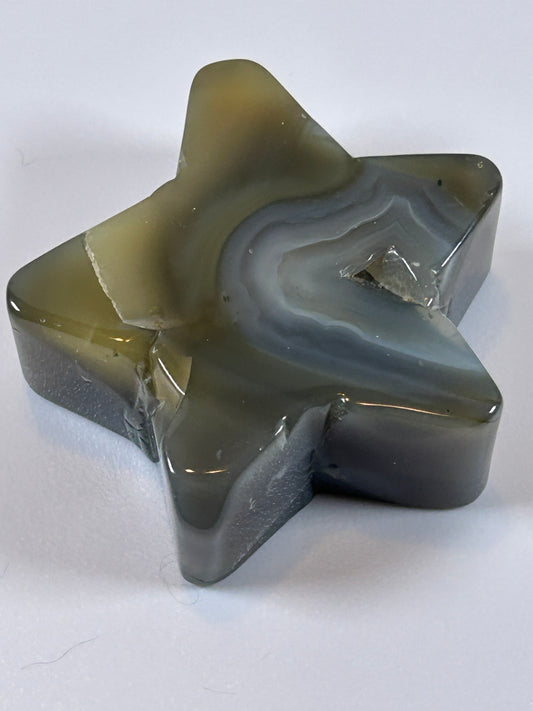 (#4) - AGATE GRAY STAR CARVING - NEW