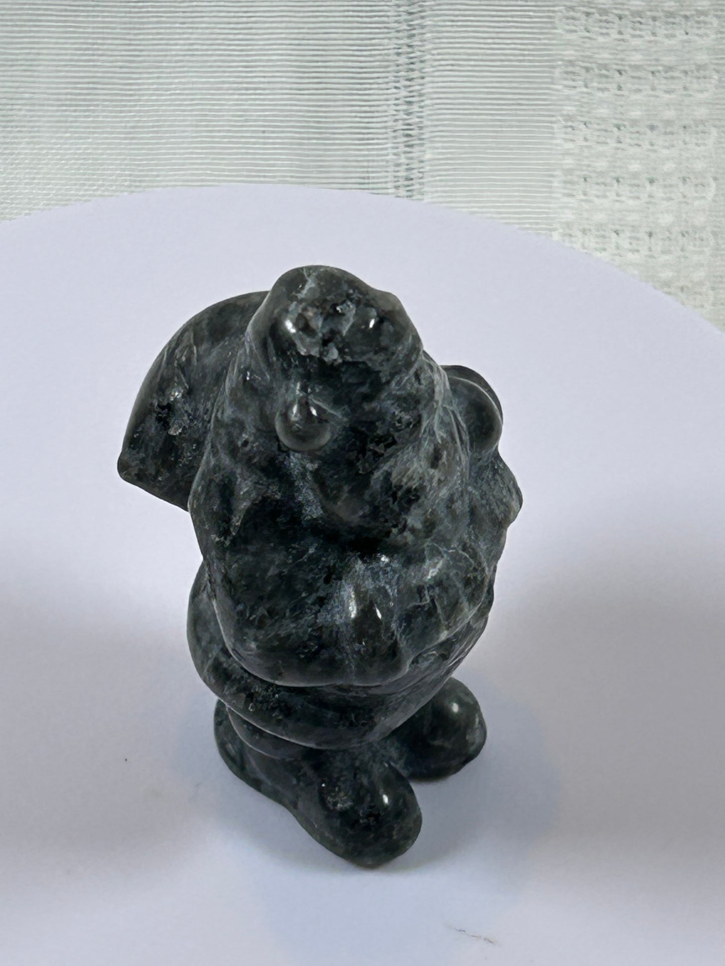 (#28) - LARVIKITE SANTA CARVING - NEW