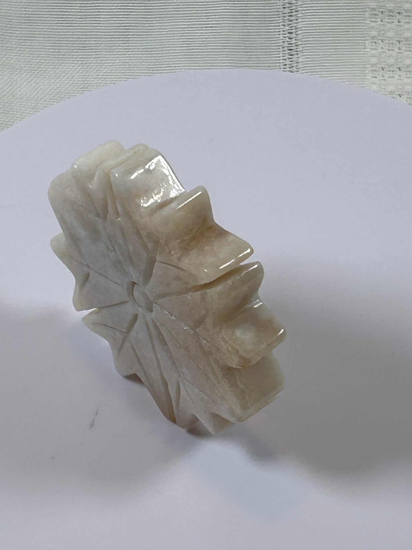 (#18) - AGATE SNOWFLAKE CARVING - NEW