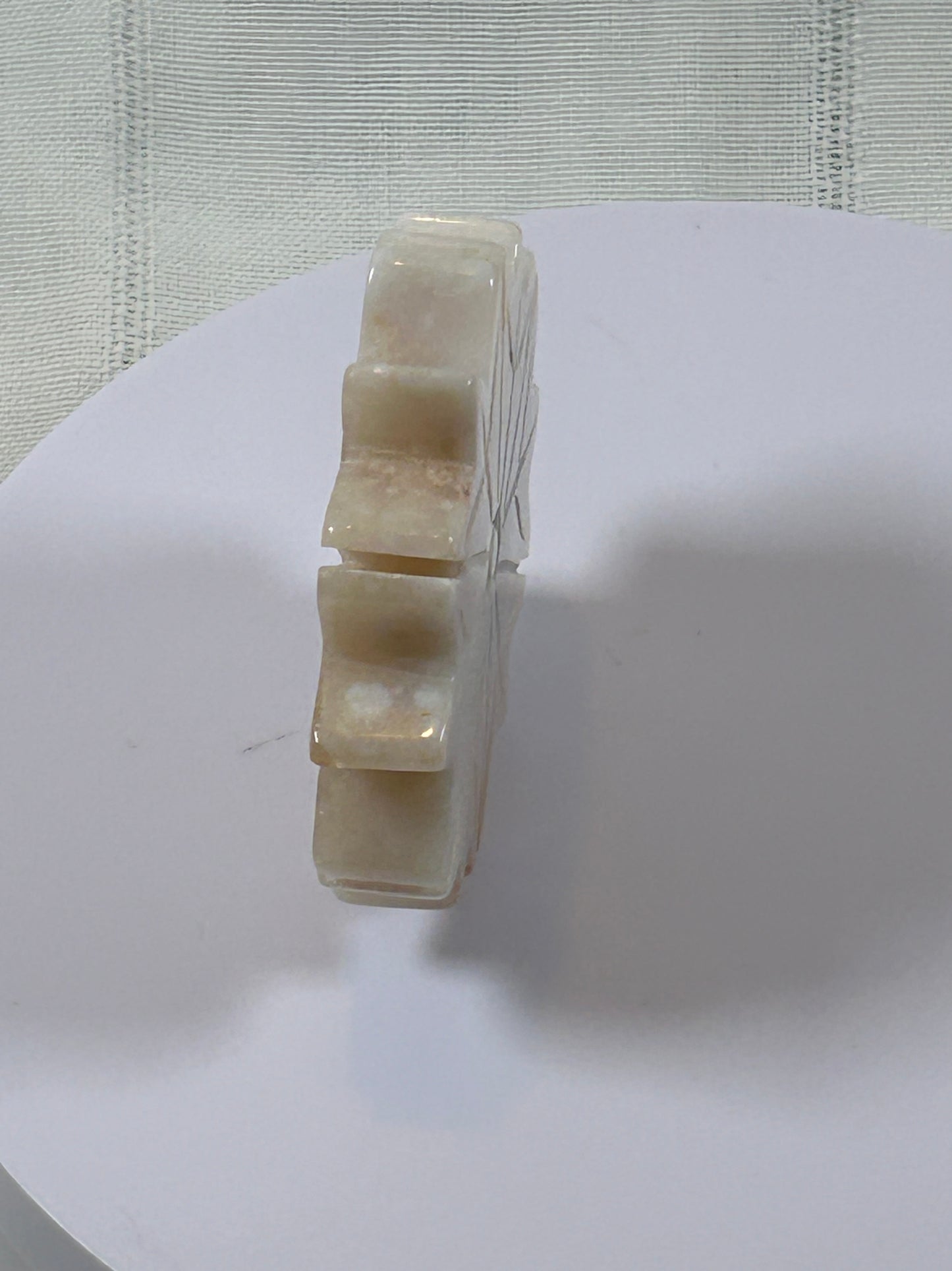 (#18) - AGATE SNOWFLAKE CARVING - NEW