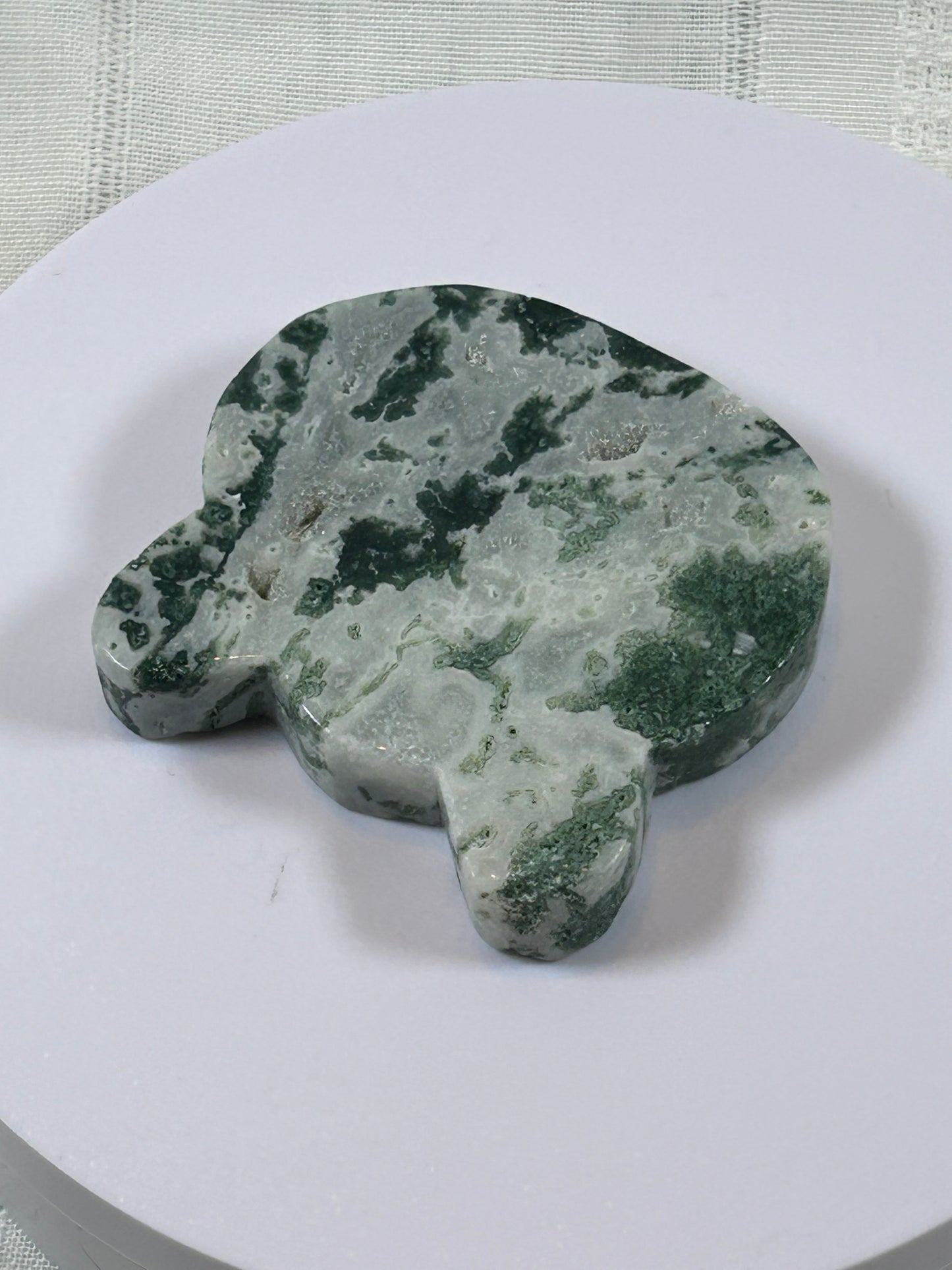 (#35) - TREE AGATE BEAR HEAD CARVING - NEW