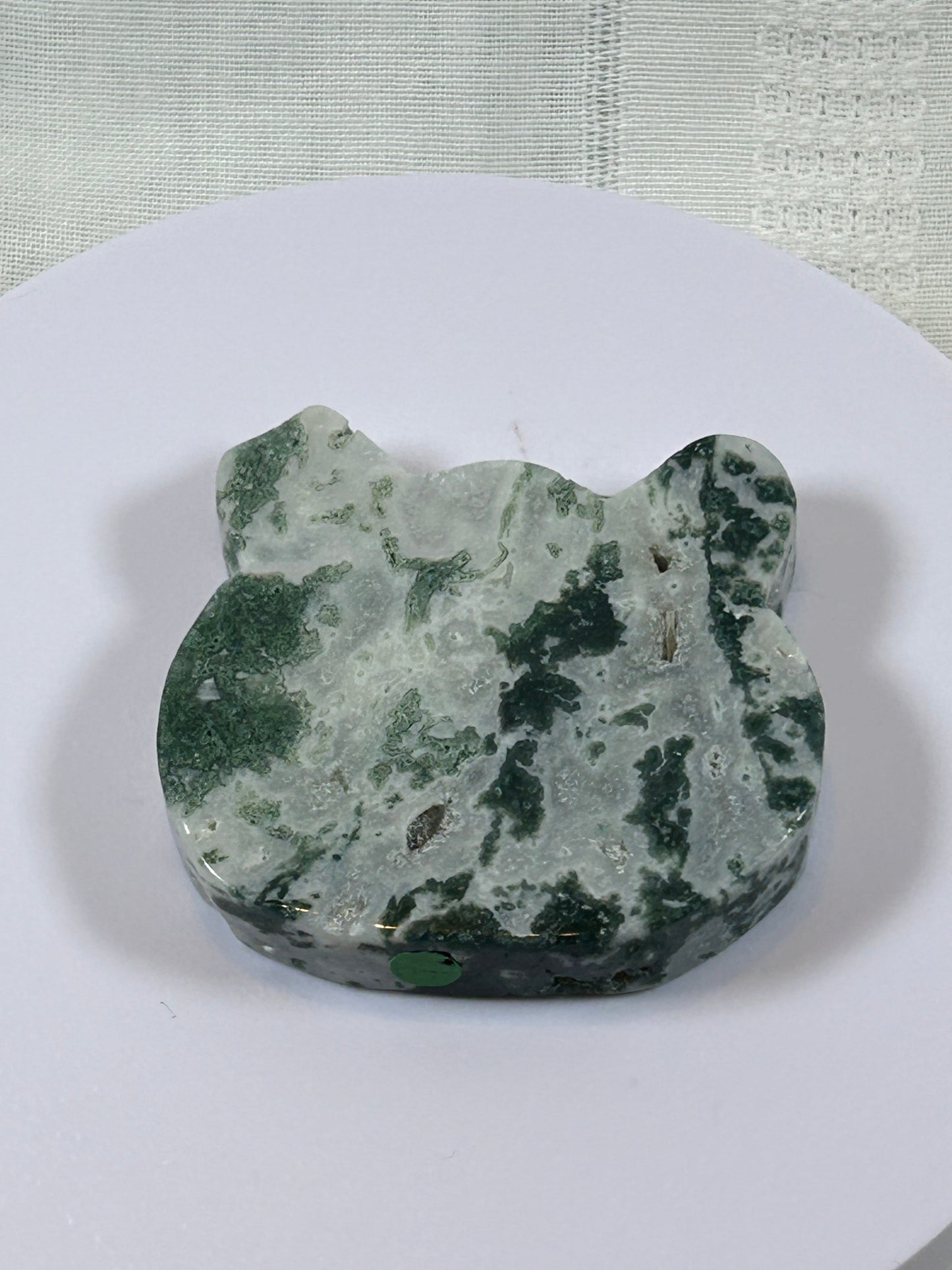 (#35) - TREE AGATE BEAR HEAD CARVING - NEW