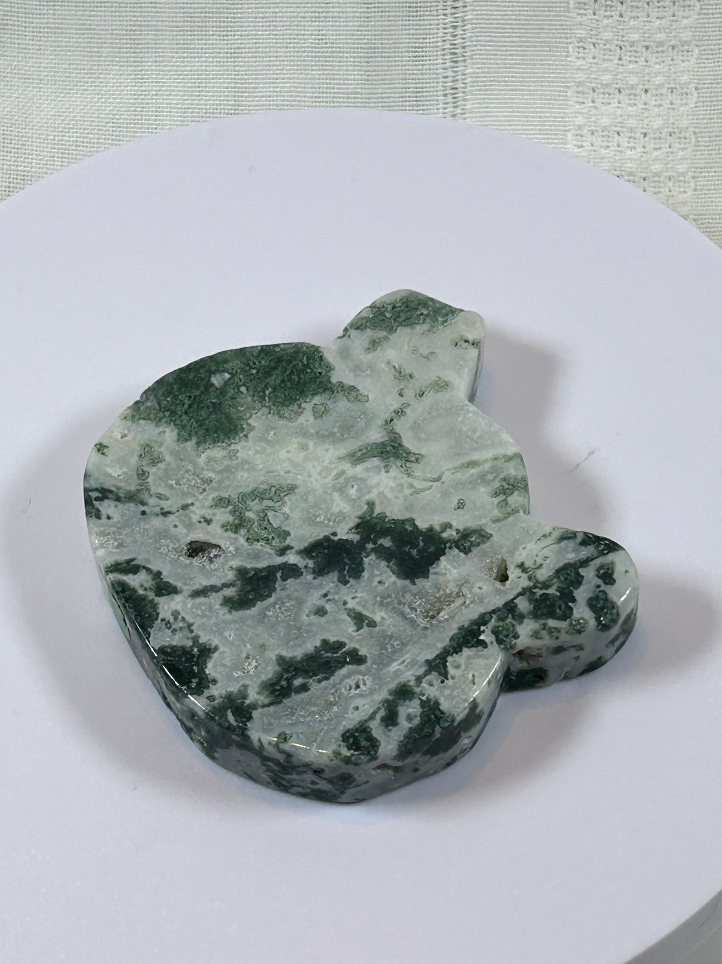 (#35) - TREE AGATE BEAR HEAD CARVING - NEW