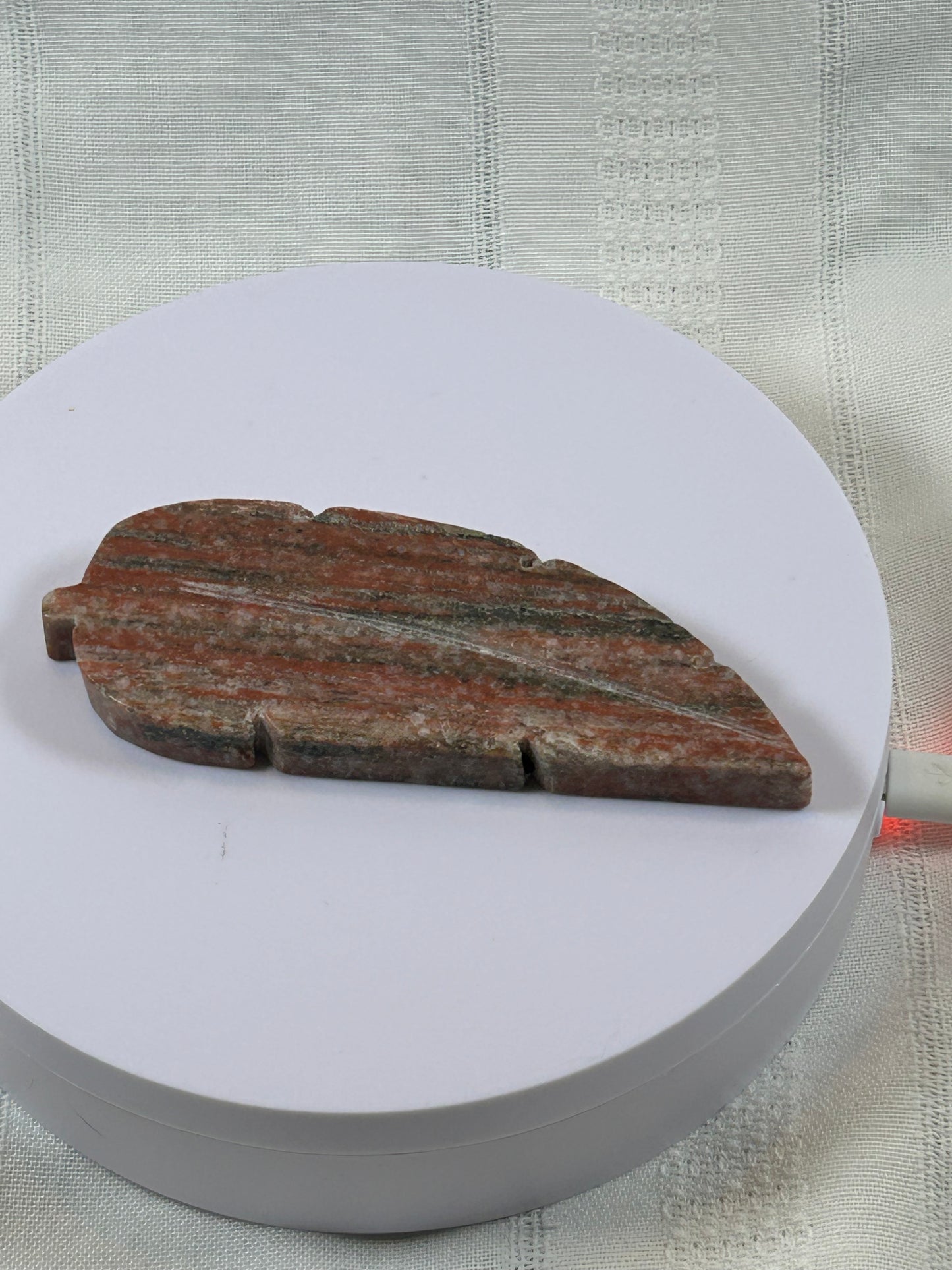 (#27) - RED JASPER FEATHER CARVING - NEW
