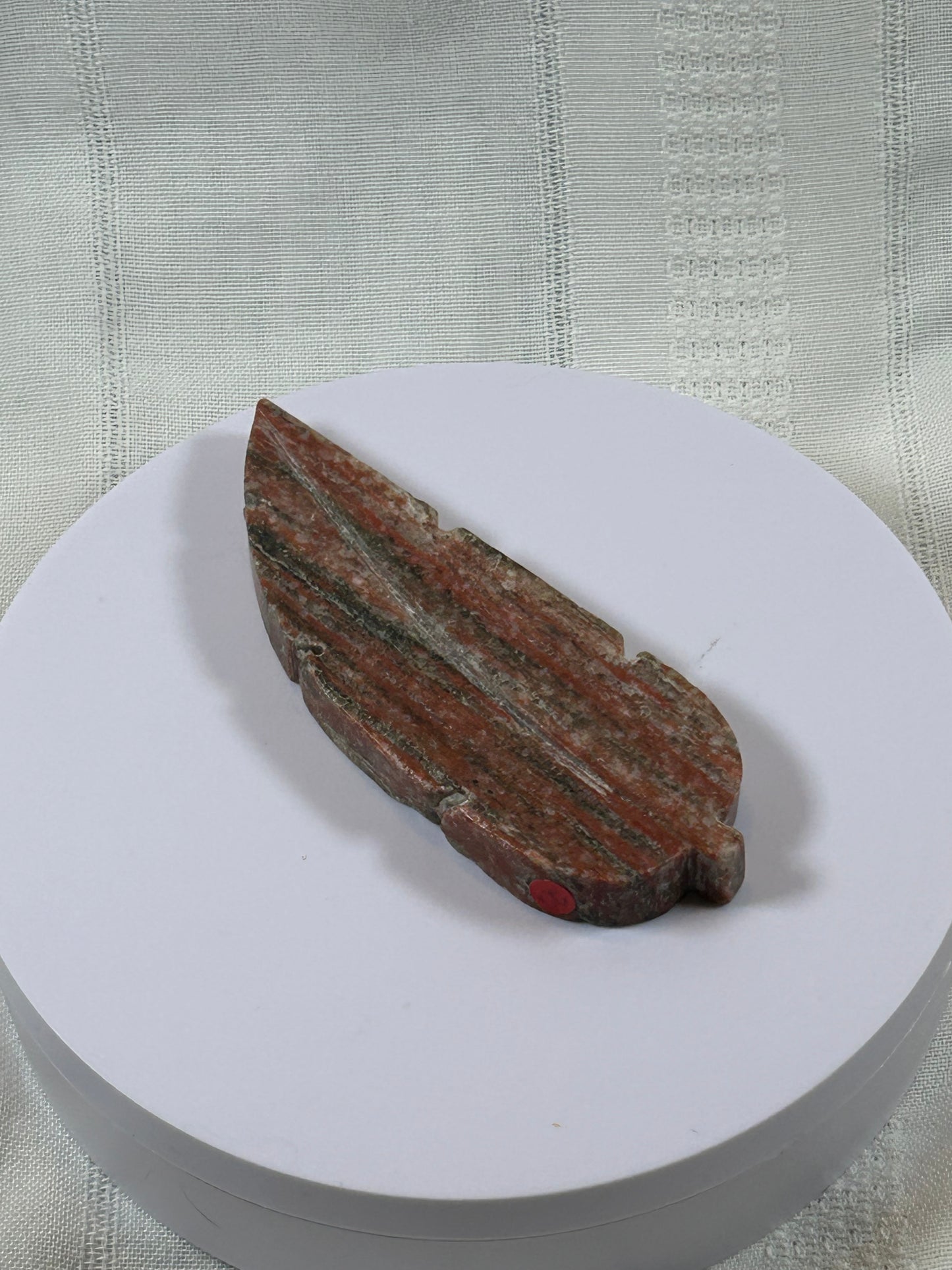 (#27) - RED JASPER FEATHER CARVING - NEW