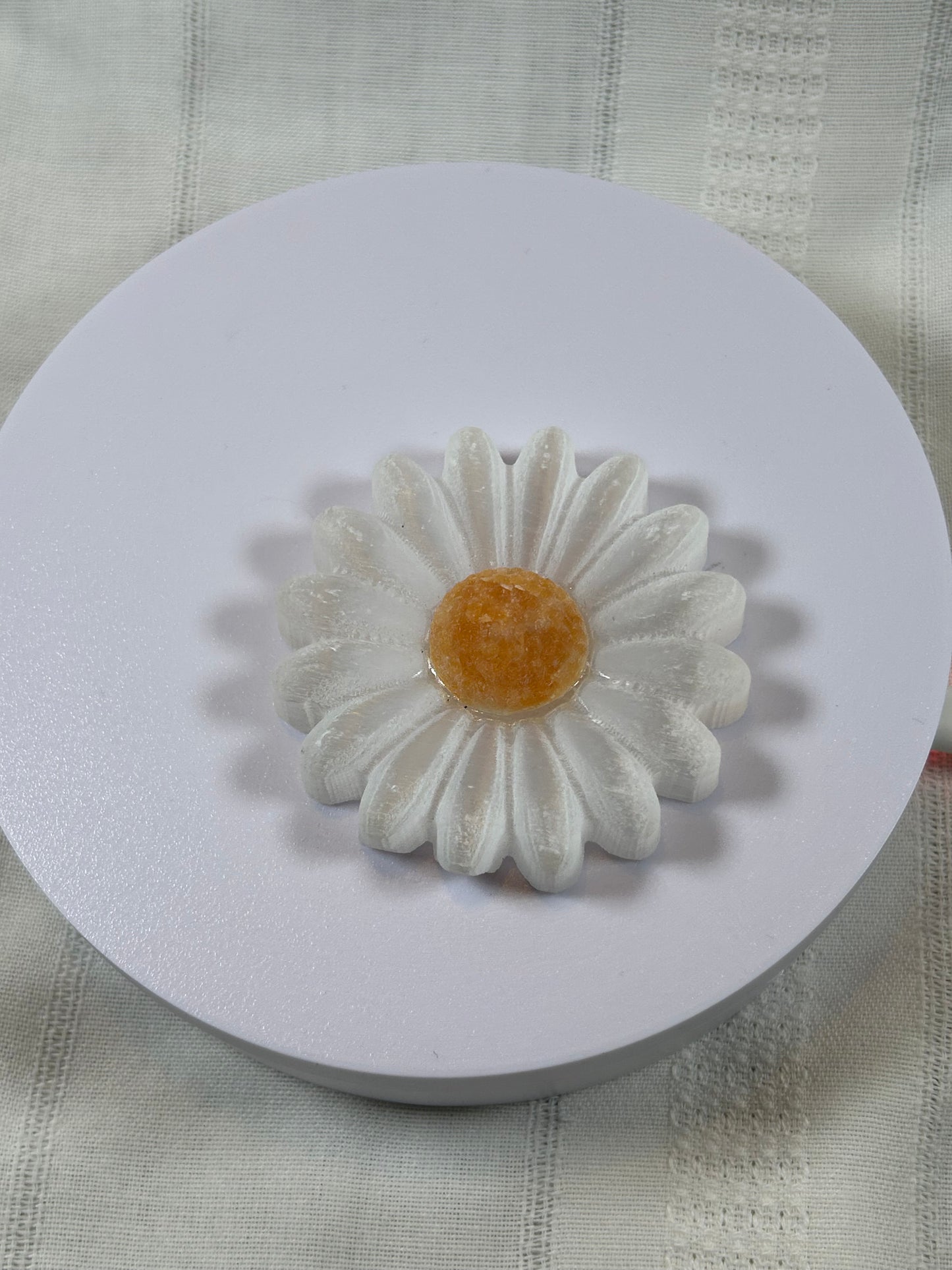 (#30) - SELENITE DAISY - NEW
