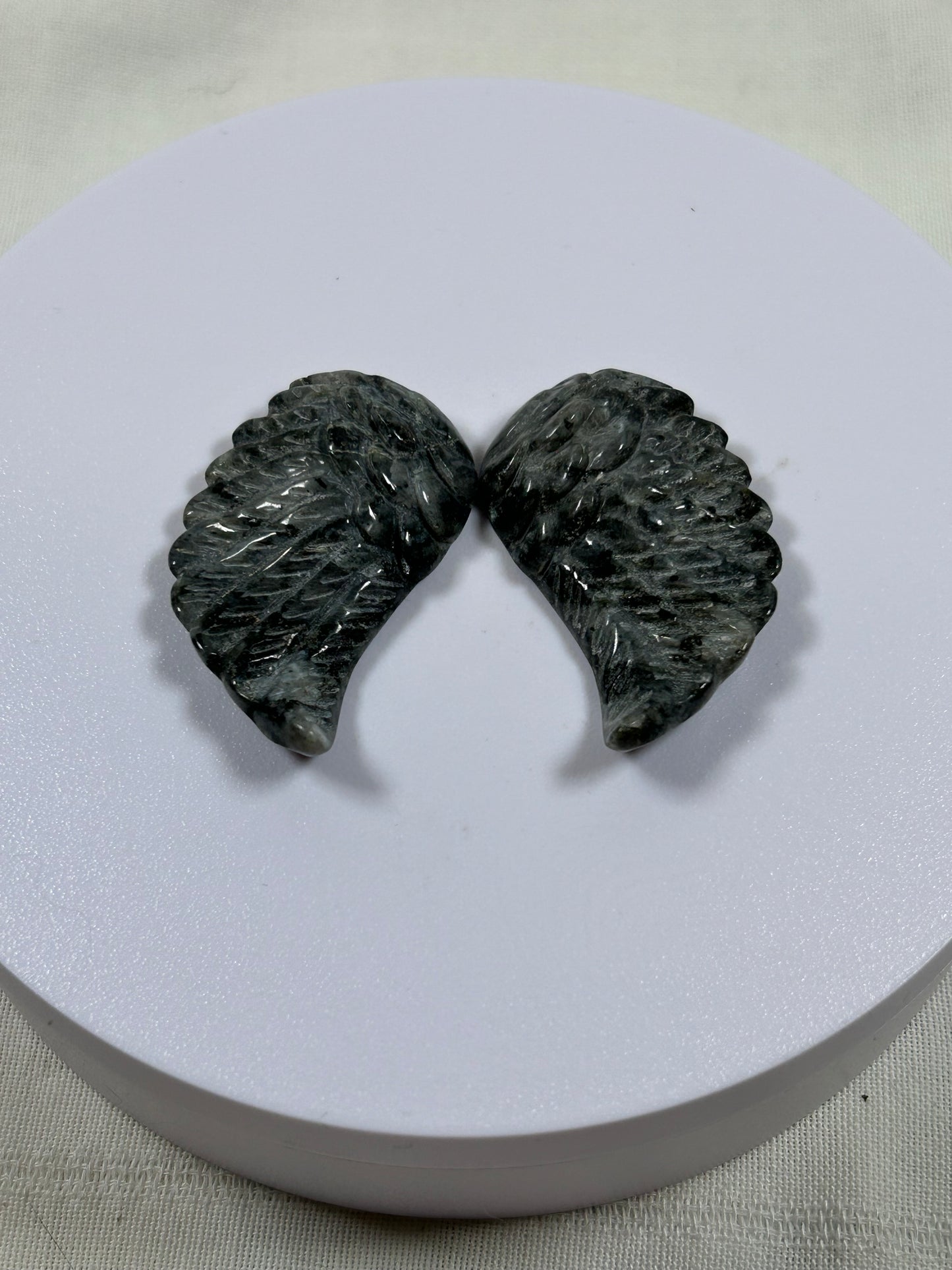 (#1188) - Shungite Wings - New