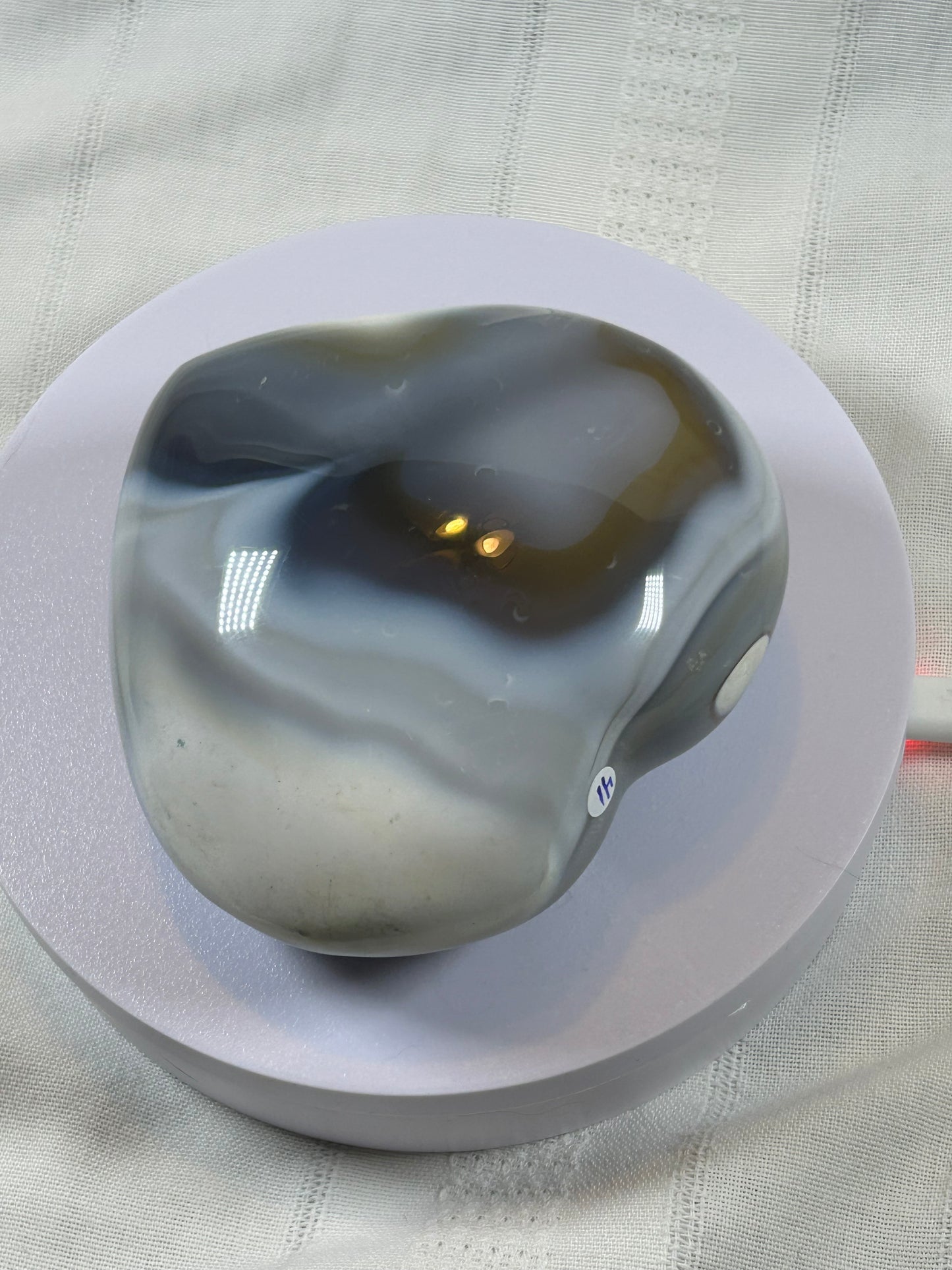 (#41) - LARGE ORCA AGATE HEART CARVING - NEW