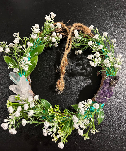 (#1219) - Wreath with Amethyst and Clear Quartz Crystals - New