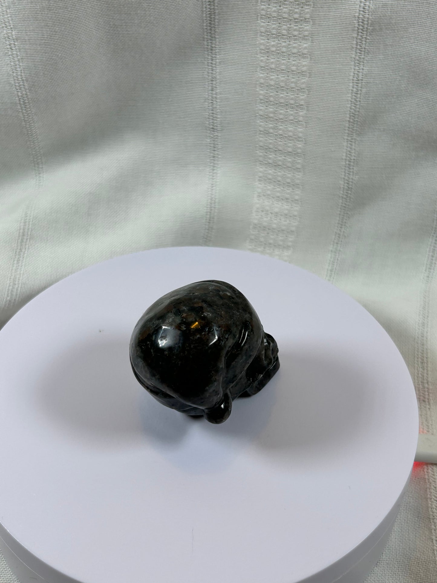 (#57) - YOOPERLITE SKULL WITH SANTA HAT - NEW
