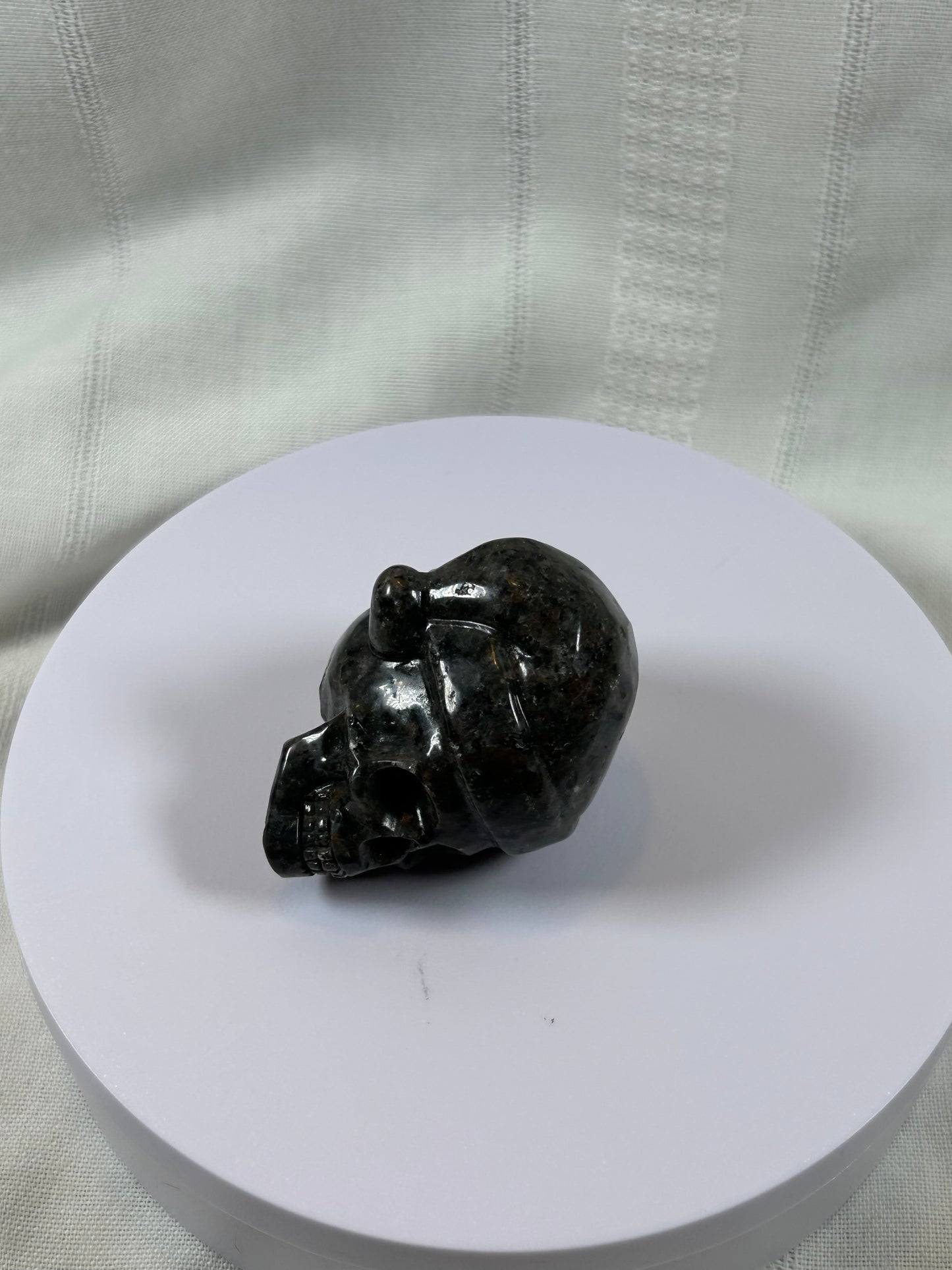 (#57) - YOOPERLITE SKULL WITH SANTA HAT - NEW