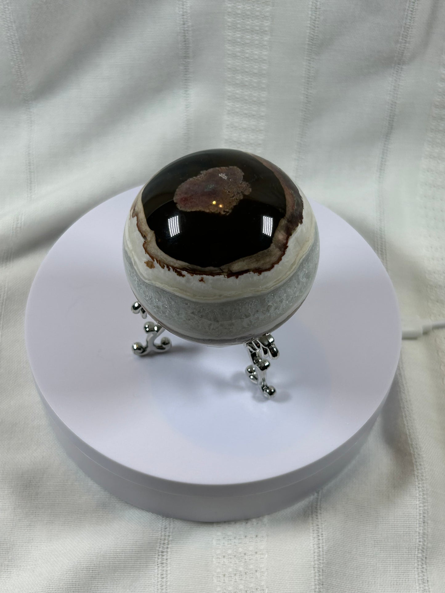 (#60) - AGATE SPHERE POLISHED - NEW