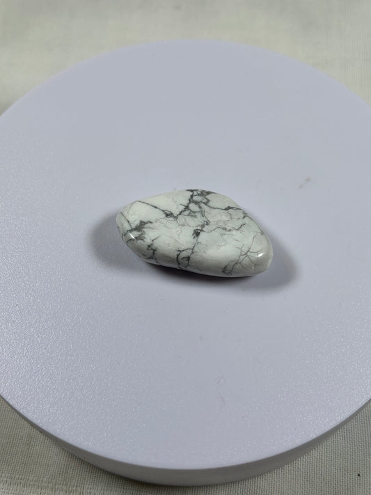 (#1314) - Howlite Tumble - New