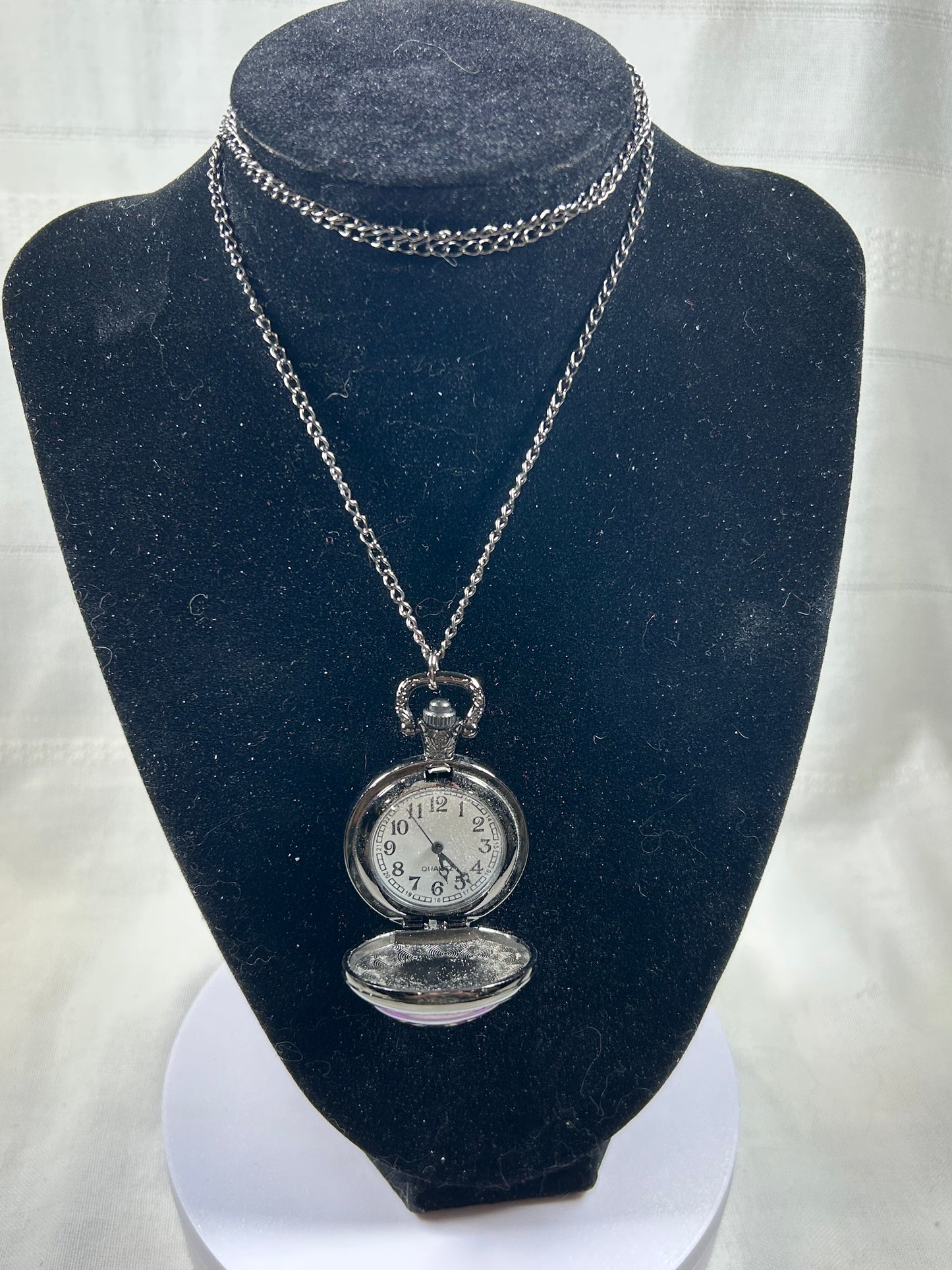 (#1345) - Pentacle Watch Necklace - New