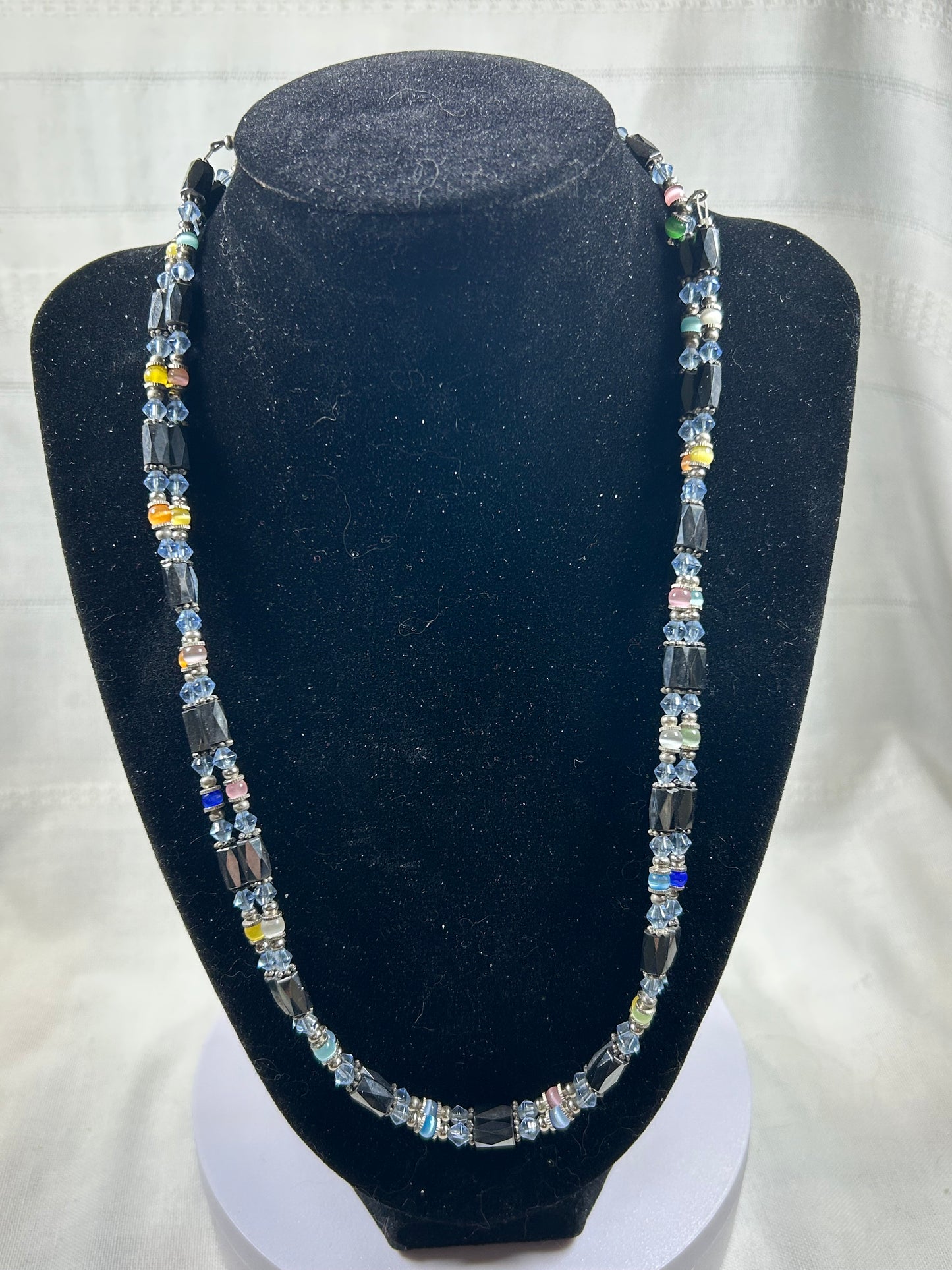 (#1347) - Magnetic Necklace Blue - New