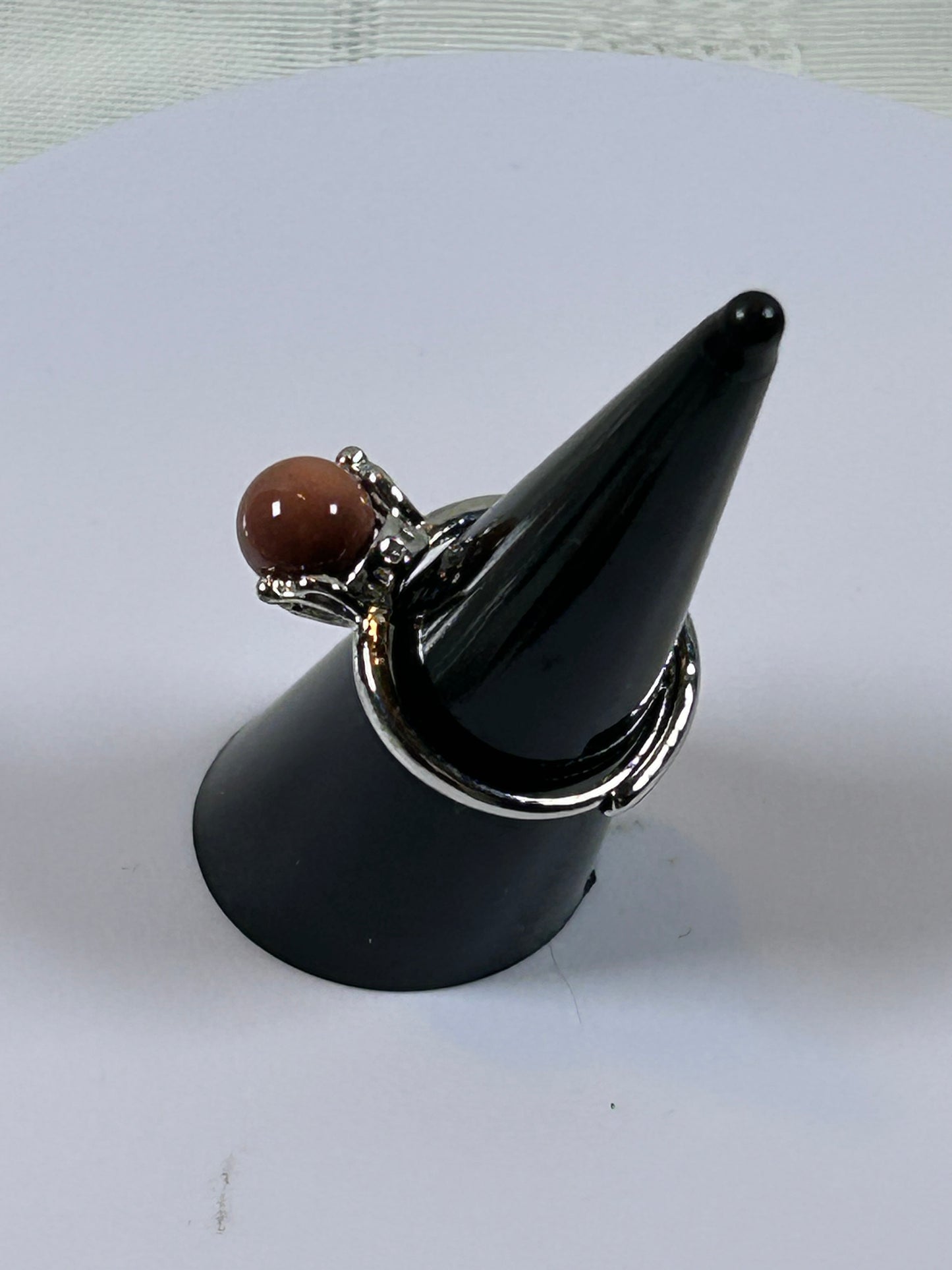 (#79) - PEACH MOONSTONE POLISHED CRYSTAL ADJUSTABLE RING - NEW