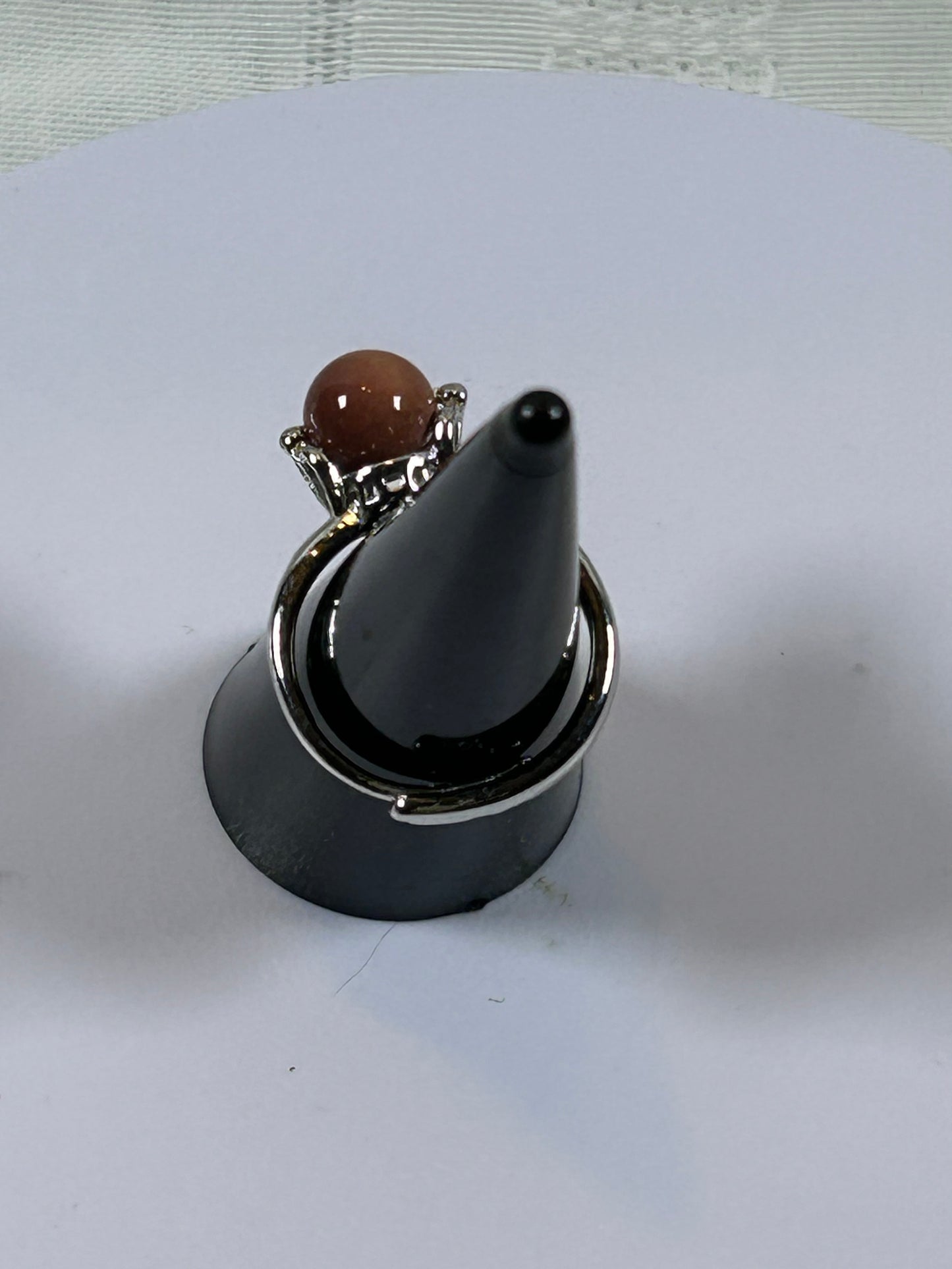 (#79) - PEACH MOONSTONE POLISHED CRYSTAL ADJUSTABLE RING - NEW
