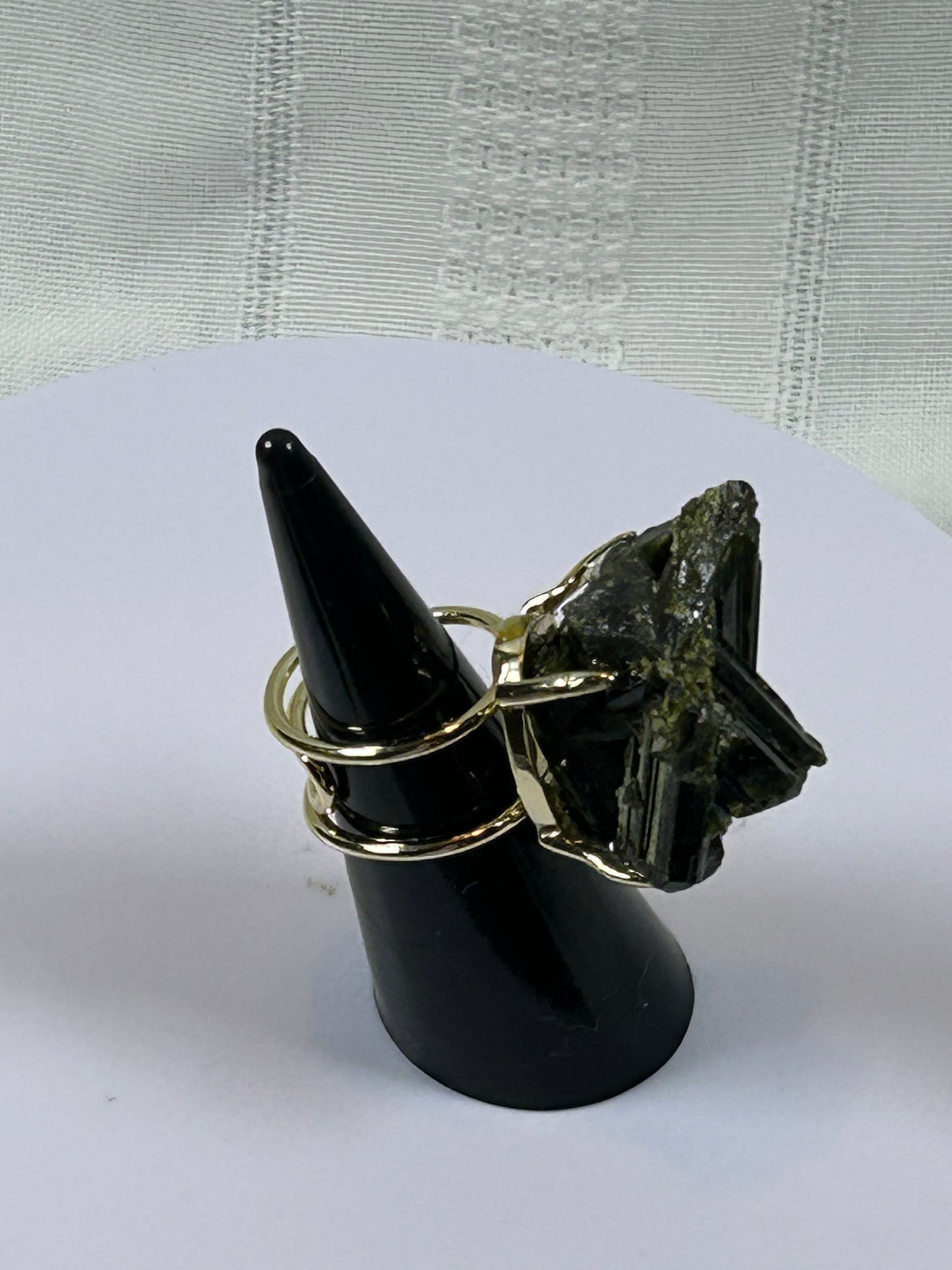 (#81) - GREEN TOURMALINE RAW CRYSTAL ADJUSTABLE RING - 29.5MM - NEW