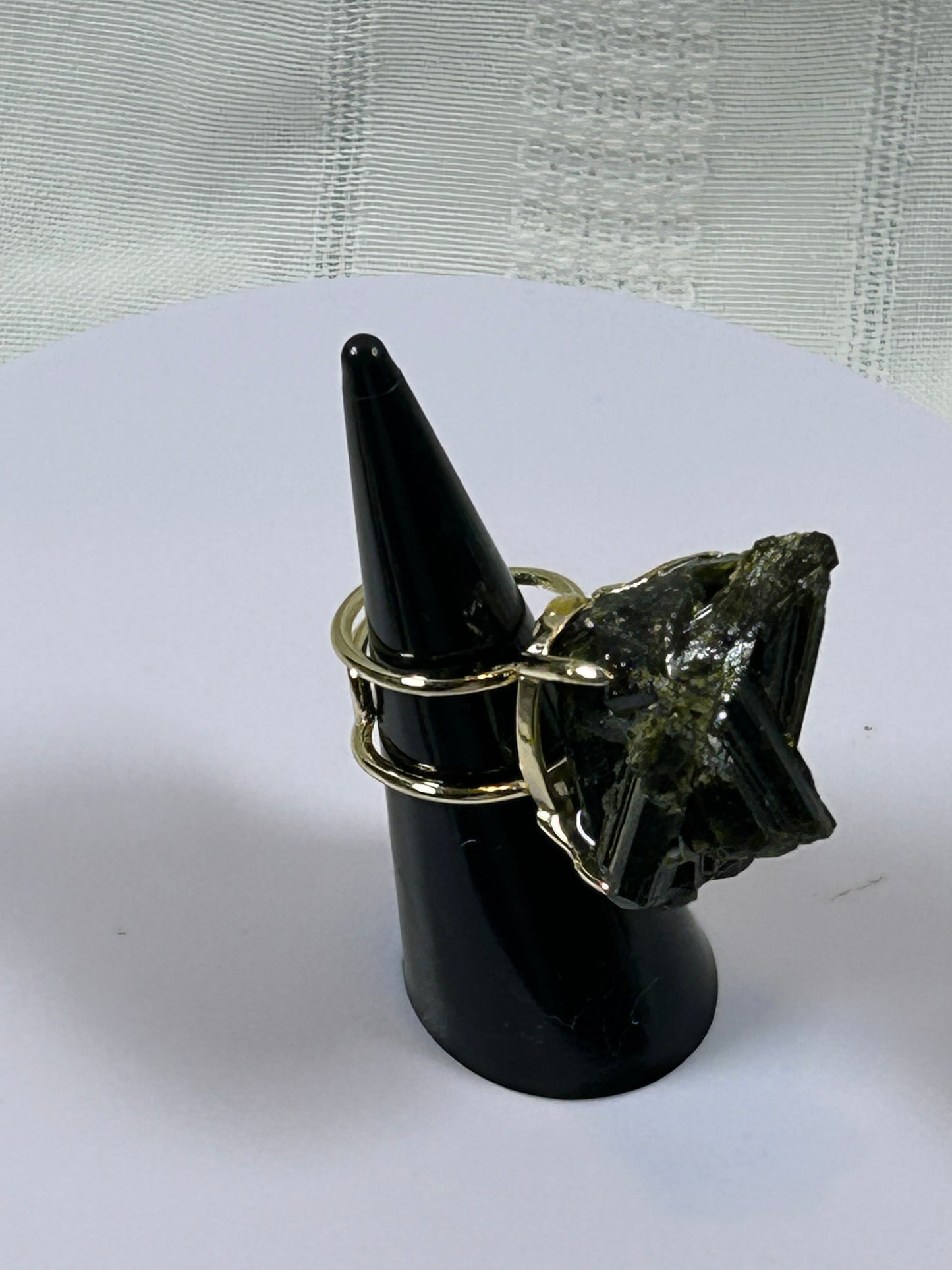 (#81) - GREEN TOURMALINE RAW CRYSTAL ADJUSTABLE RING - 29.5MM - NEW