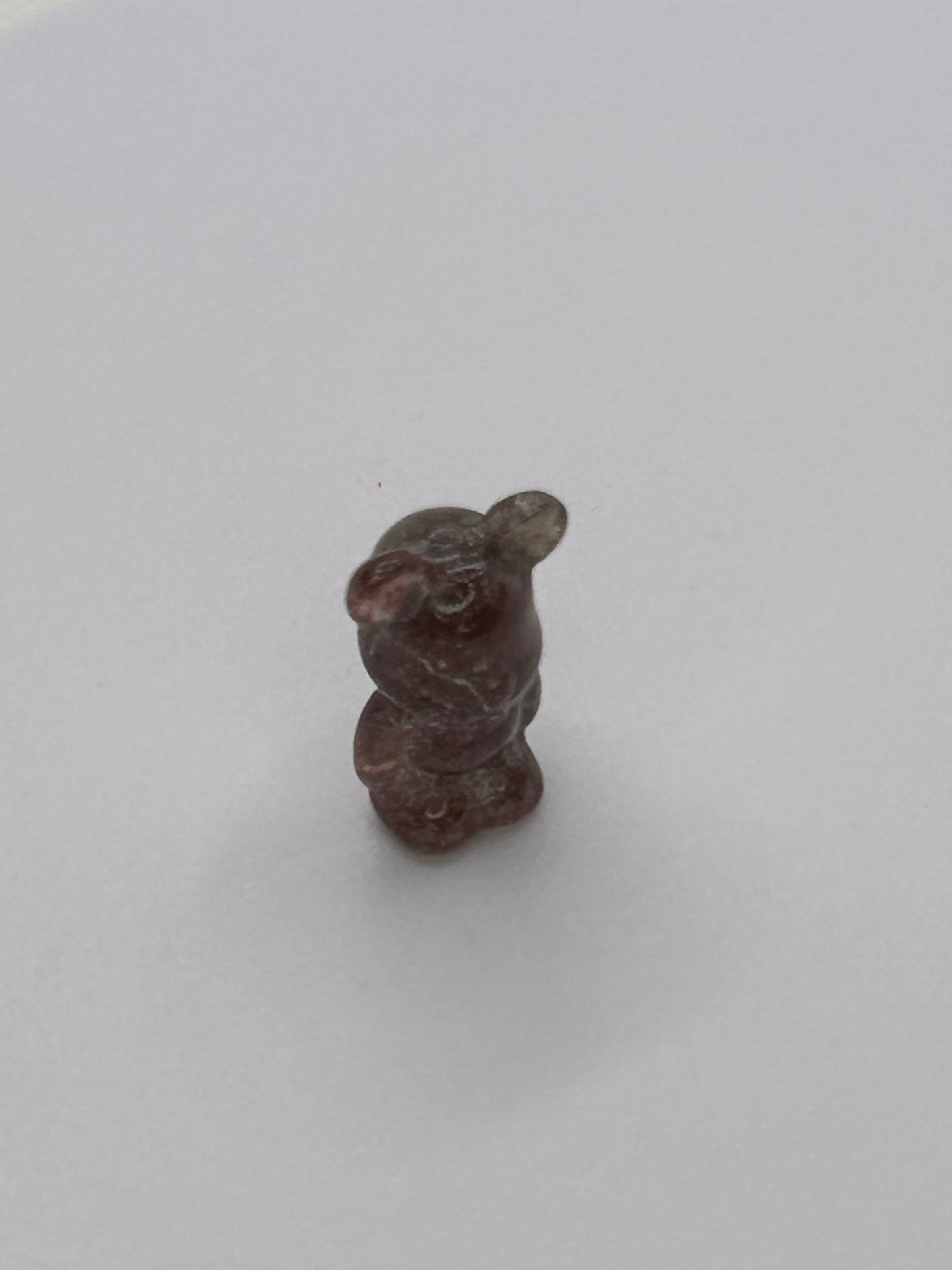 (#44) - STRAWBERRY QUARTZ BEAR CARVING - NEW
